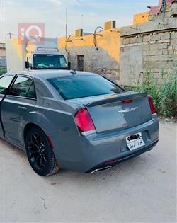 كرايسلر 300